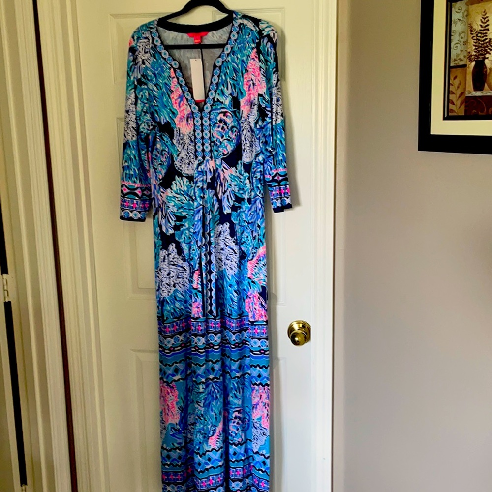 Beautiful Lilly Pulitzer maxi dress never worn